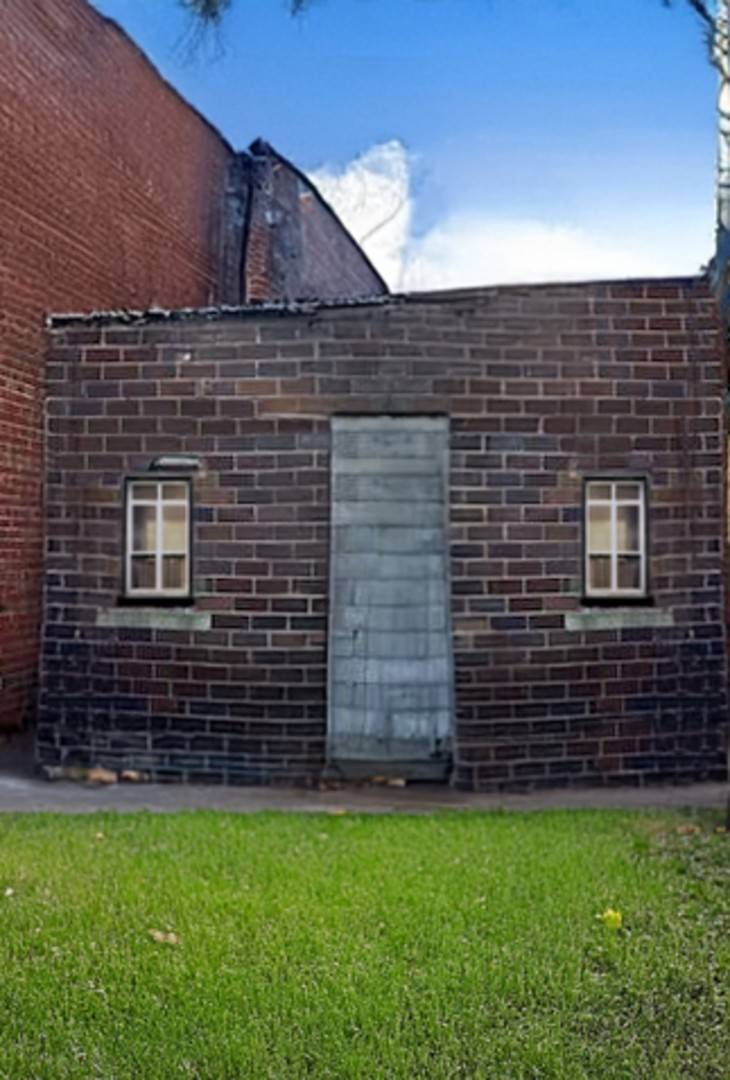 105 W Olive ST, Bridgeport, IL 62417