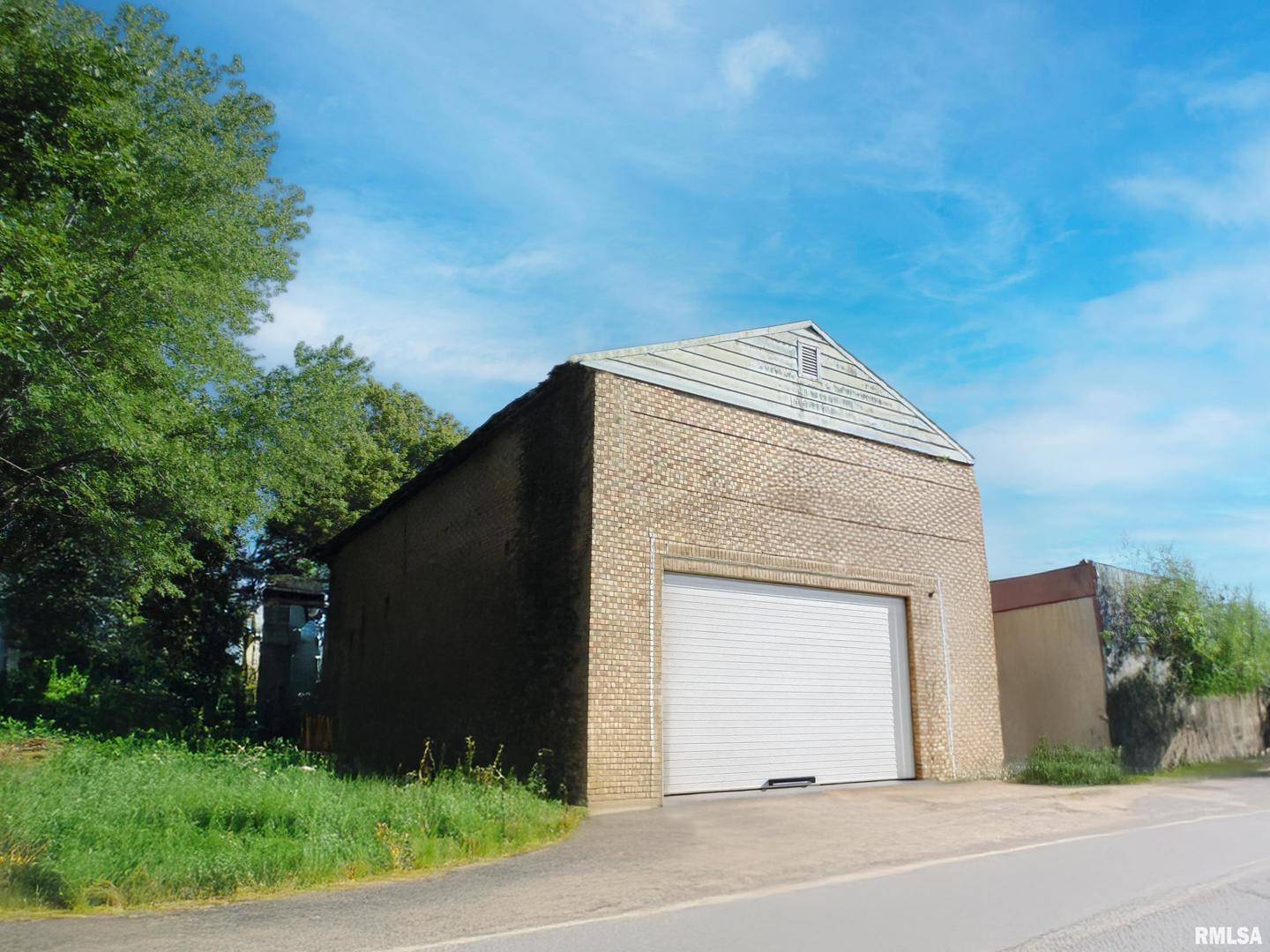 20 N BRIDGE ST, Jonesboro, IL 62961