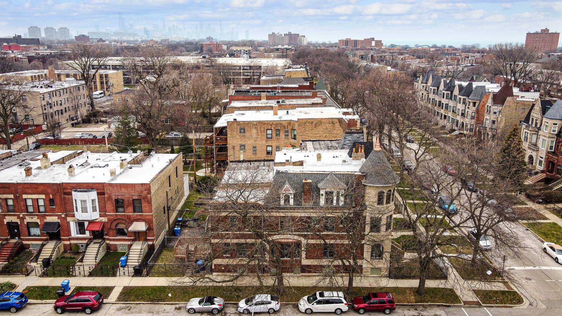 4558 S Ellis AVE, Chicago, IL 60653