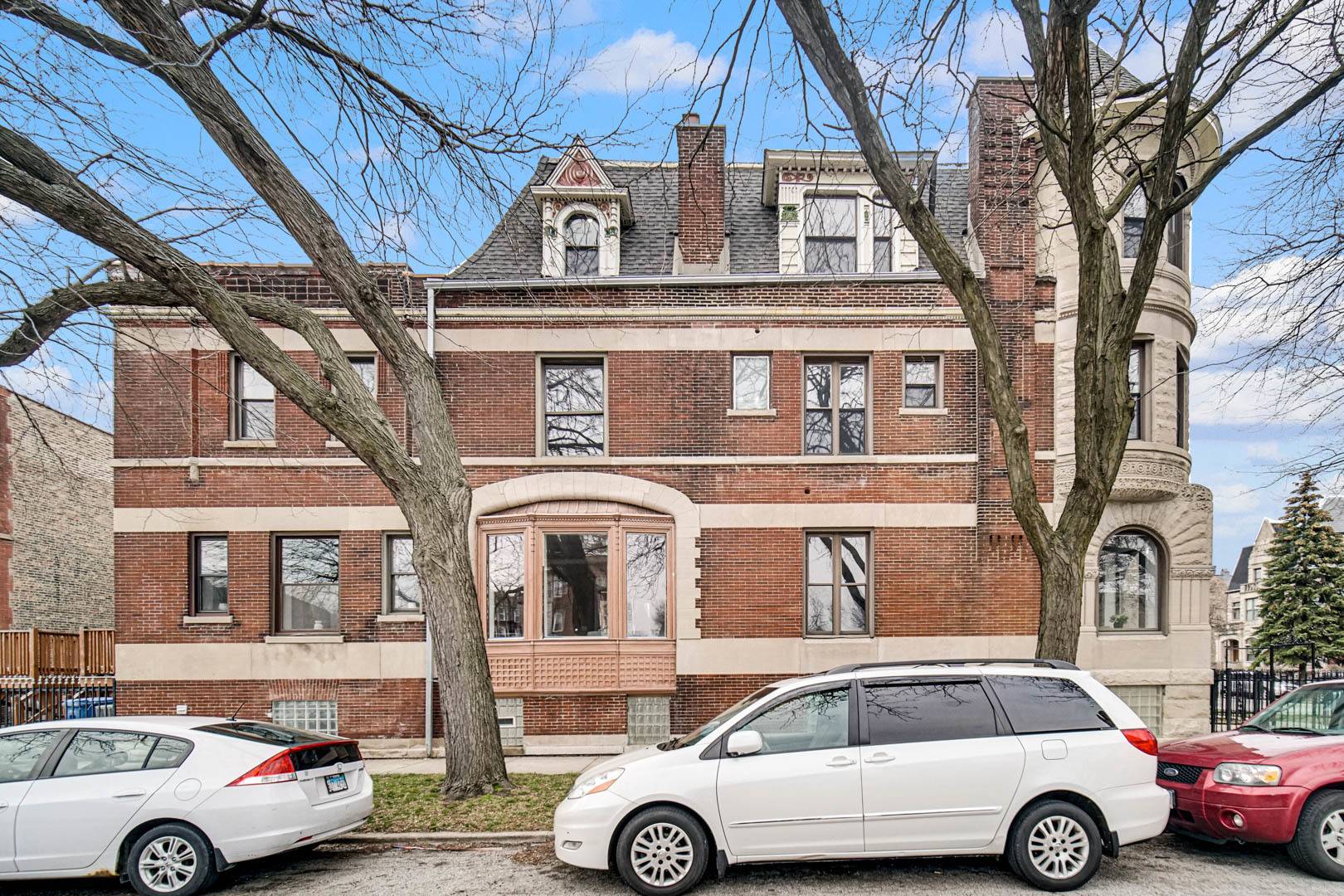 4558 S Ellis AVE, Chicago, IL 60653