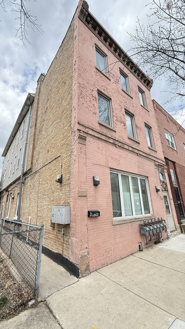2904 S Wells ST, Chicago, IL 60616