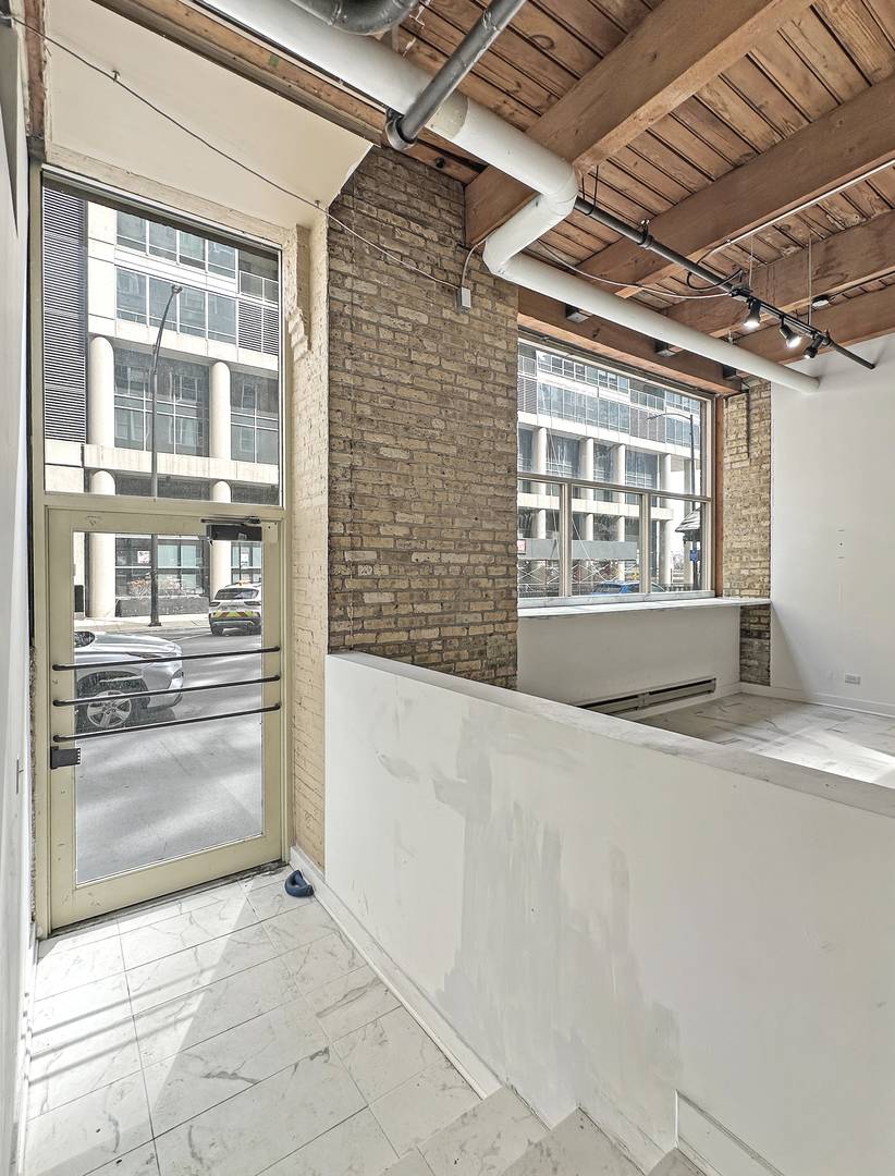 540 N Lake Shore DR #3, Chicago, IL 60611