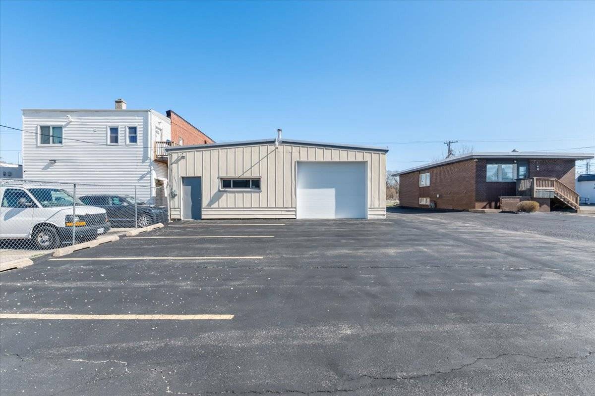 2619 Charles ST, Rockford, IL 61104