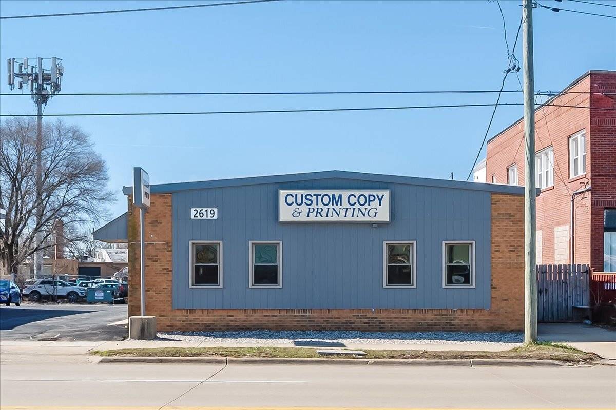 2619 Charles ST, Rockford, IL 61104