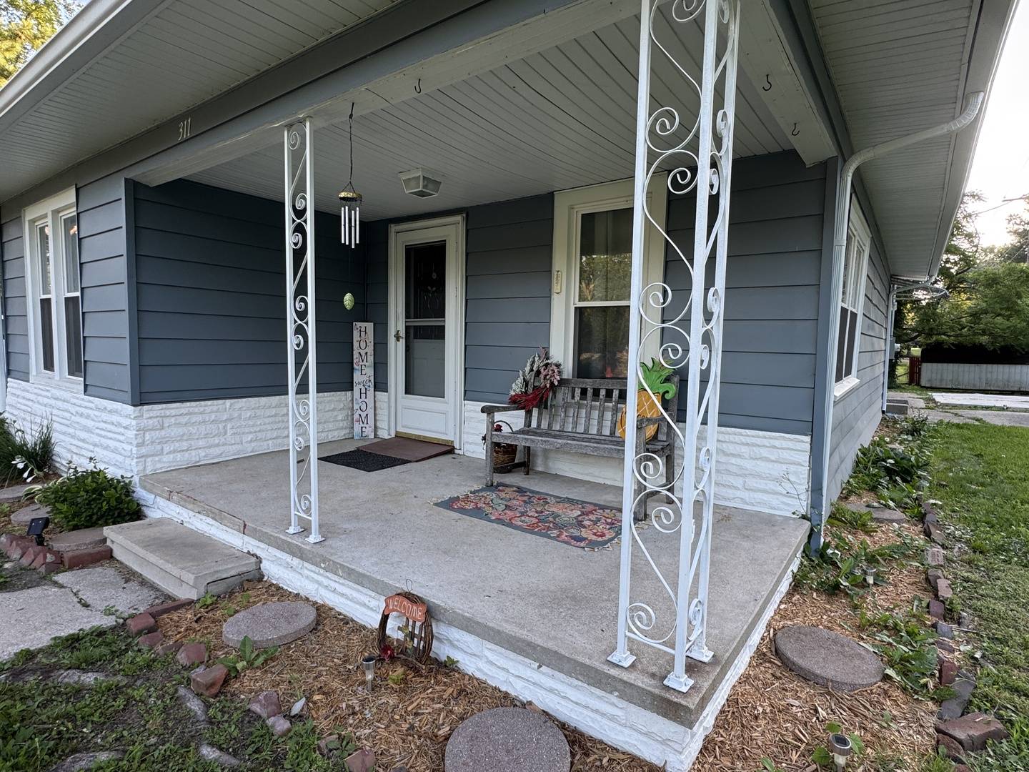 311 N Goldheimer AVE, Benton, IL 62812