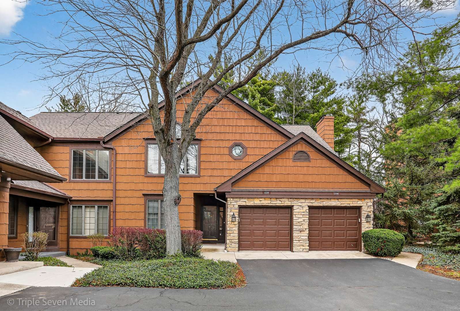 1120 Ponderosa CT, Darien, IL 60561