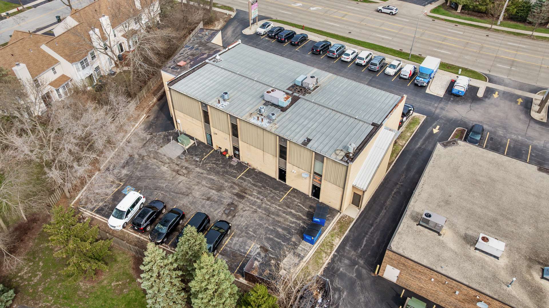 473 W Northwest HWY, Palatine, IL 60067