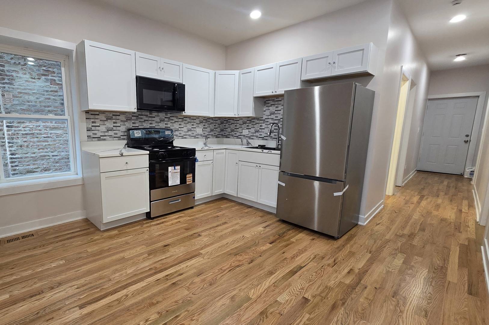 3516 W Polk ST, Chicago, IL 60624