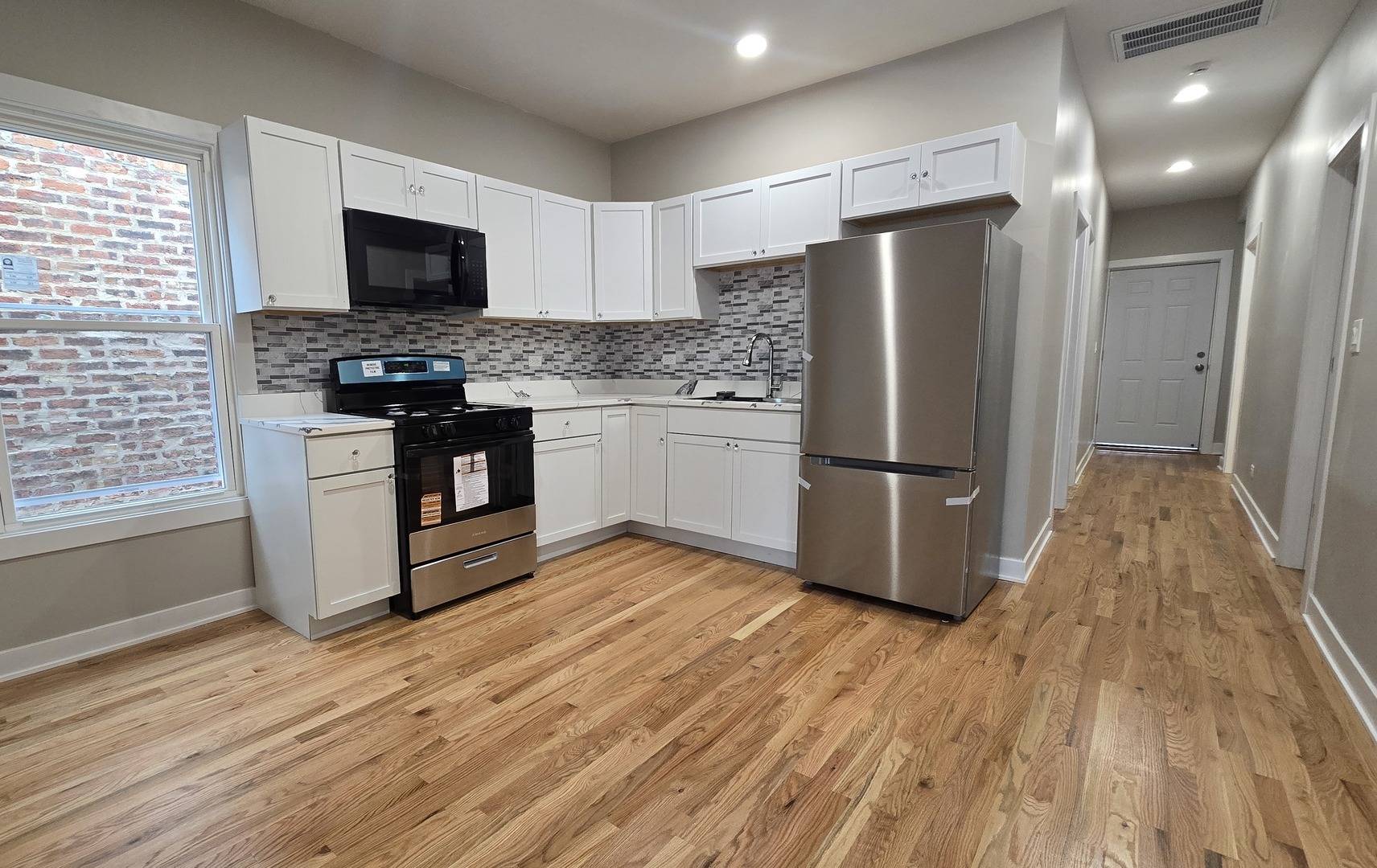 3516 W Polk ST, Chicago, IL 60624