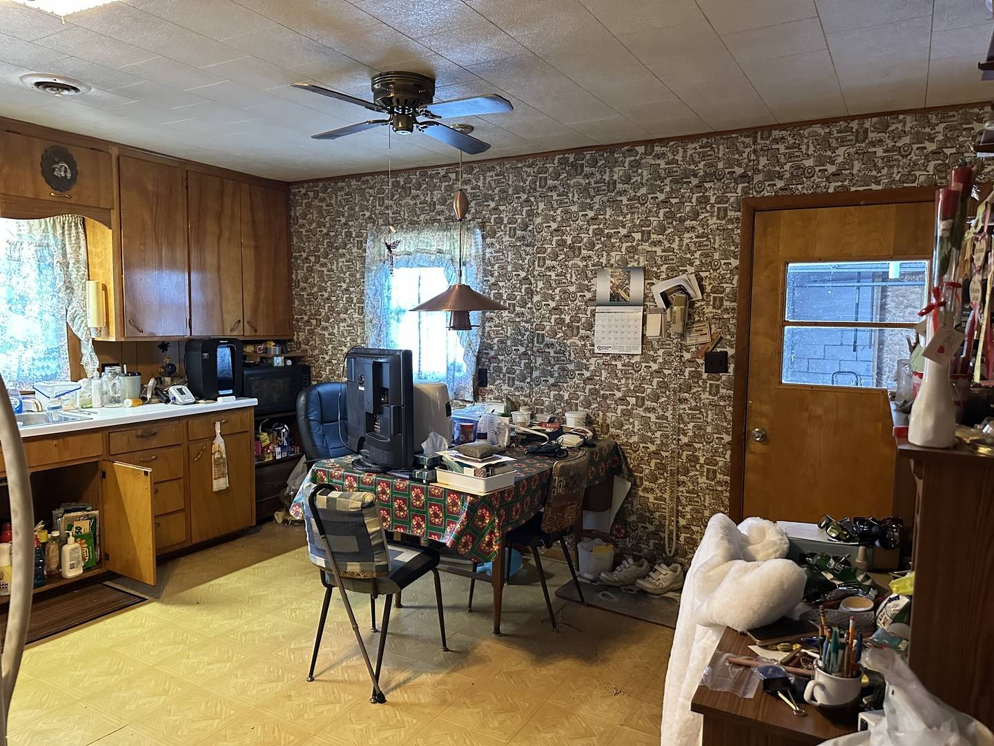2999 Hartman RD, Chadwick, IL 61014