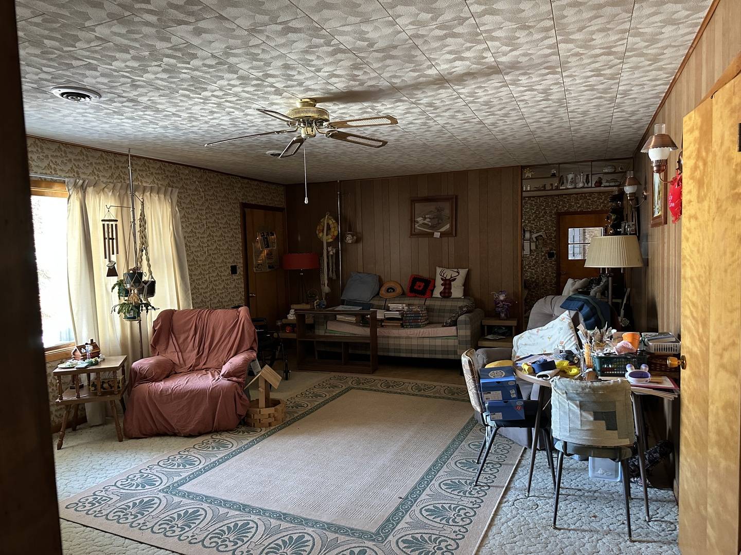 2999 Hartman RD, Chadwick, IL 61014