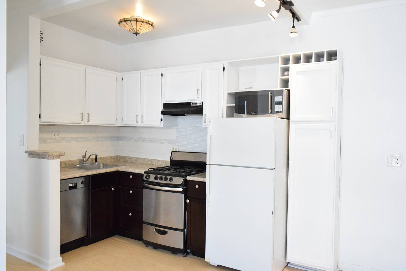 5135 S Kenwood AVE #606, Chicago, IL 60615