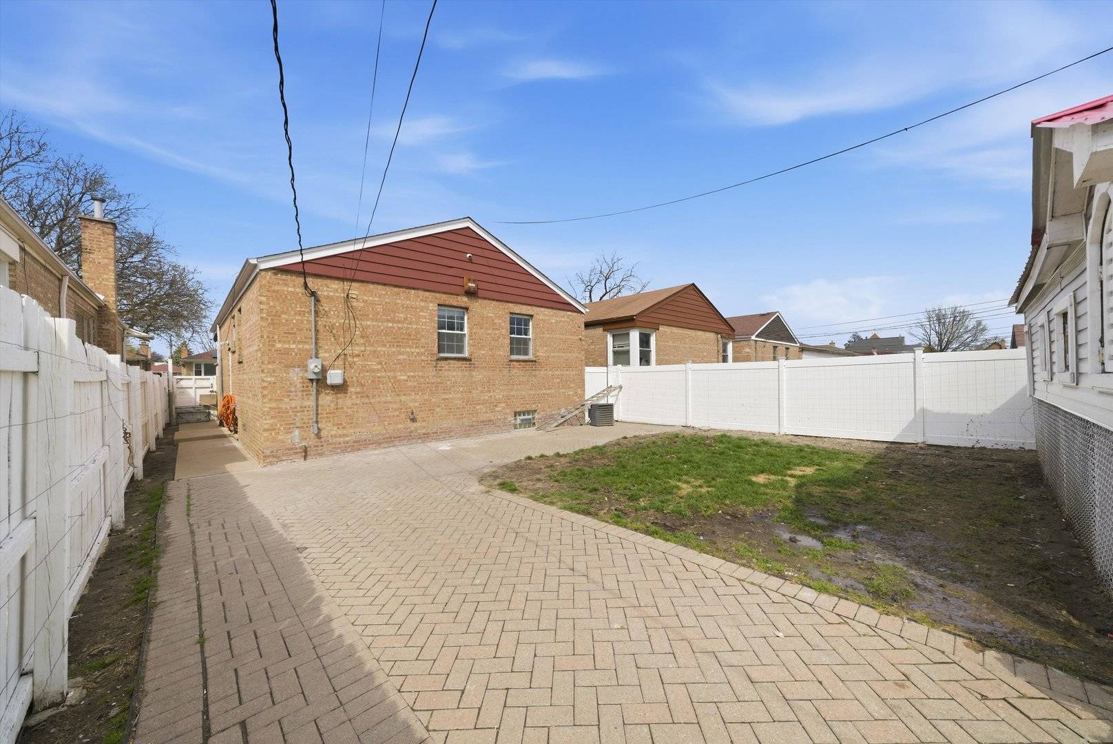 3853 W 83rd PL, Chicago, IL 60652