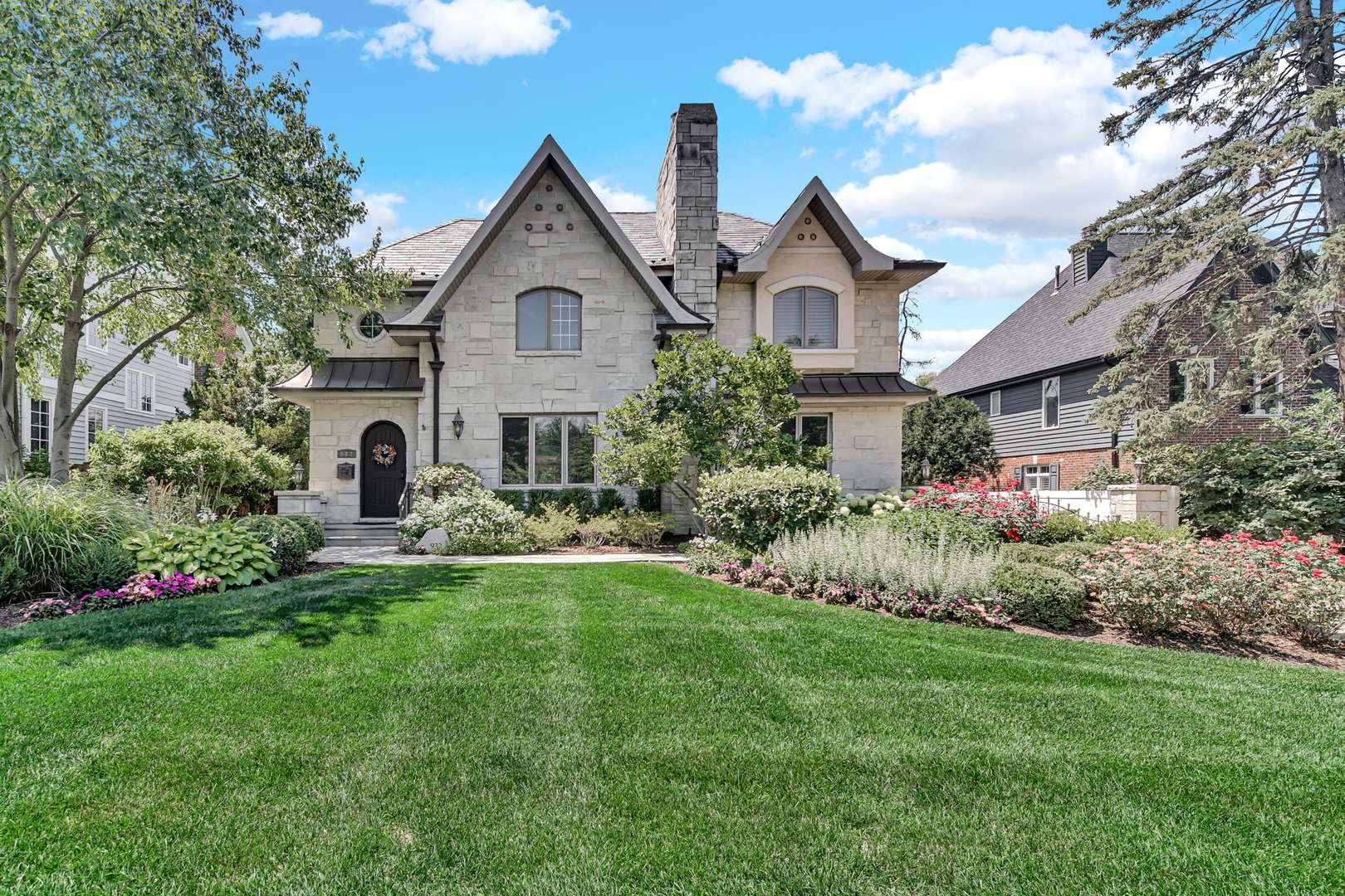 932 S Grant ST, Hinsdale, IL 60521