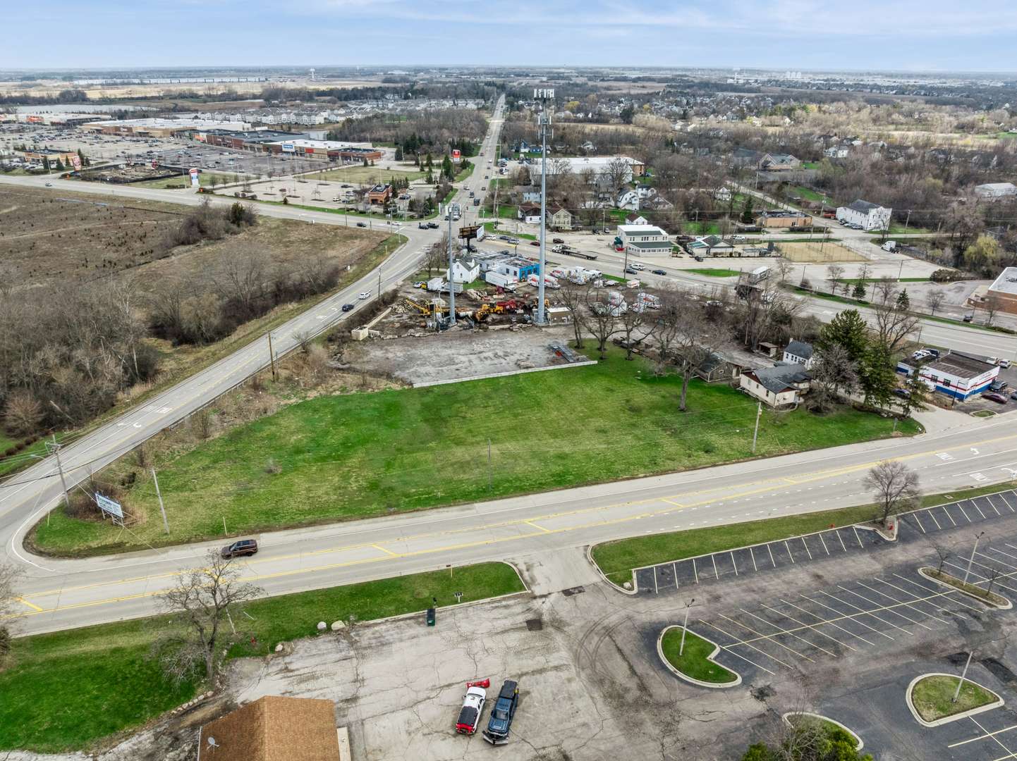 20922 W Il Route 176, Mundelein, IL 60060