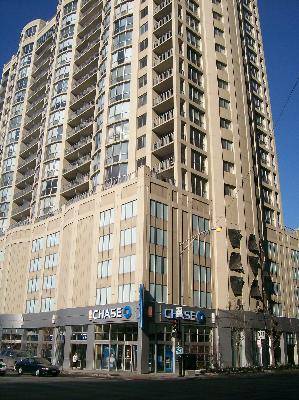 600 N Dearborn ST #810, Chicago, IL 60654