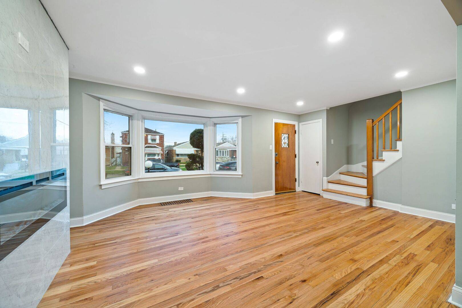 10615 S Emerald AVE, Chicago, IL 60628