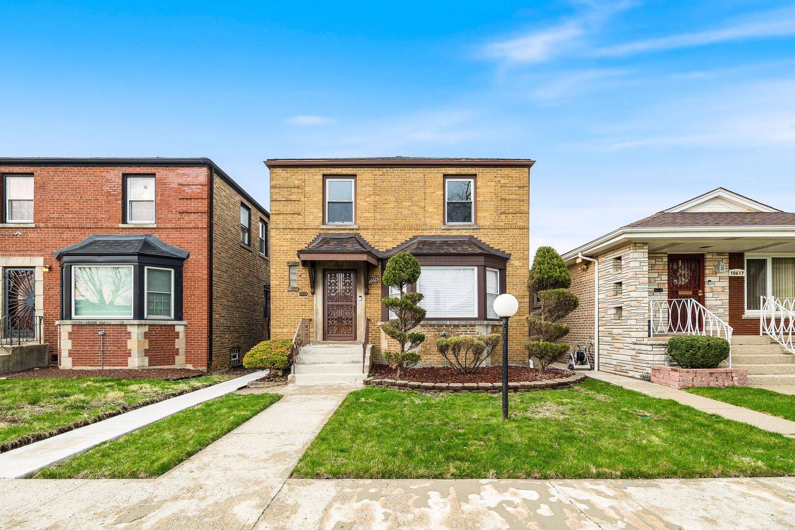 10615 S Emerald AVE, Chicago, IL 60628
