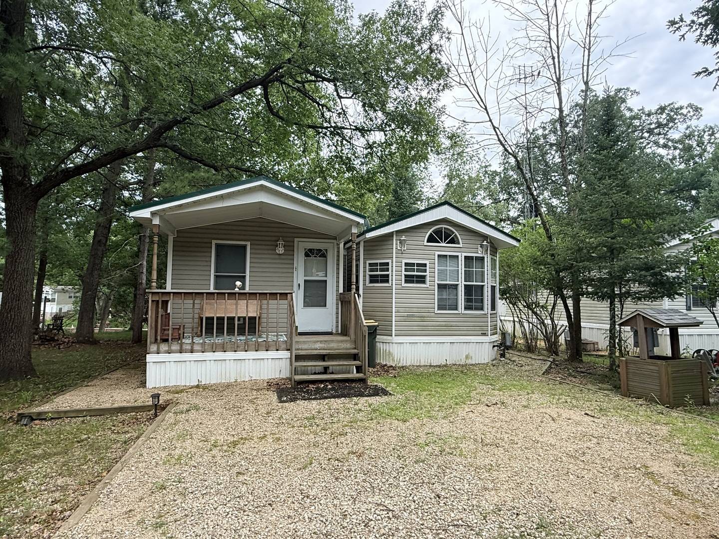 3-93 Woodhaven Lakes, Sublette, IL 61367