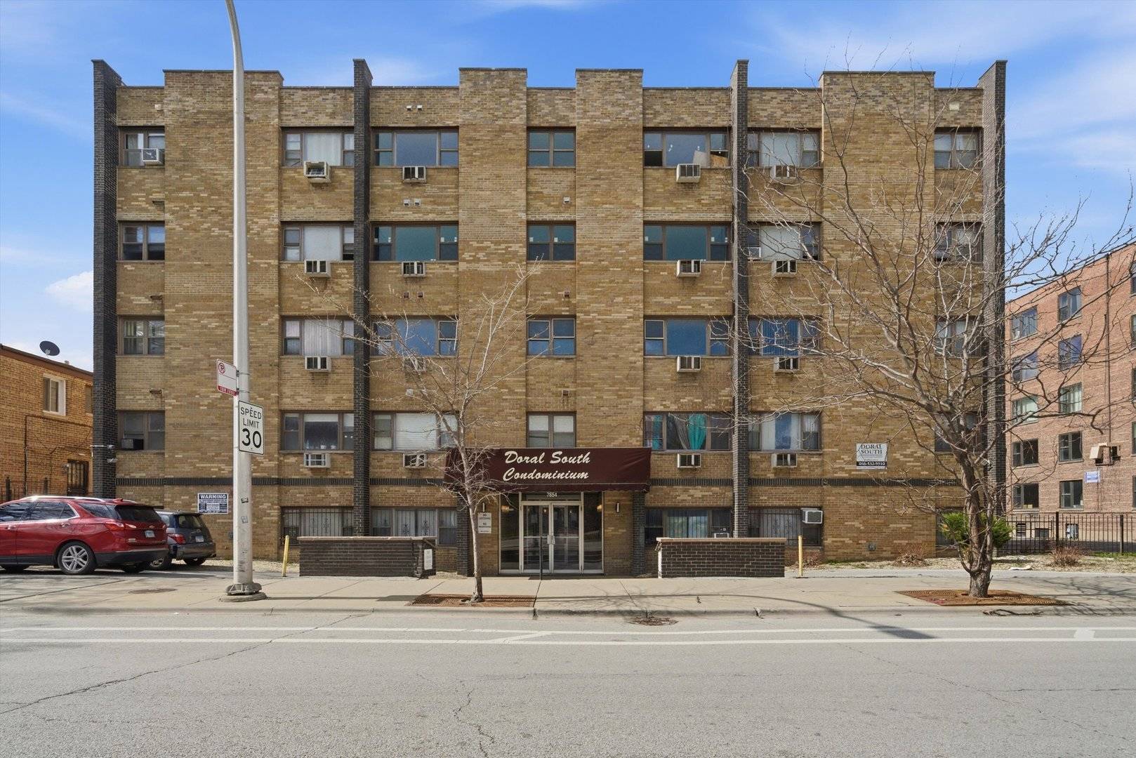 7854 S South Shore DR #306, Chicago, IL 60649