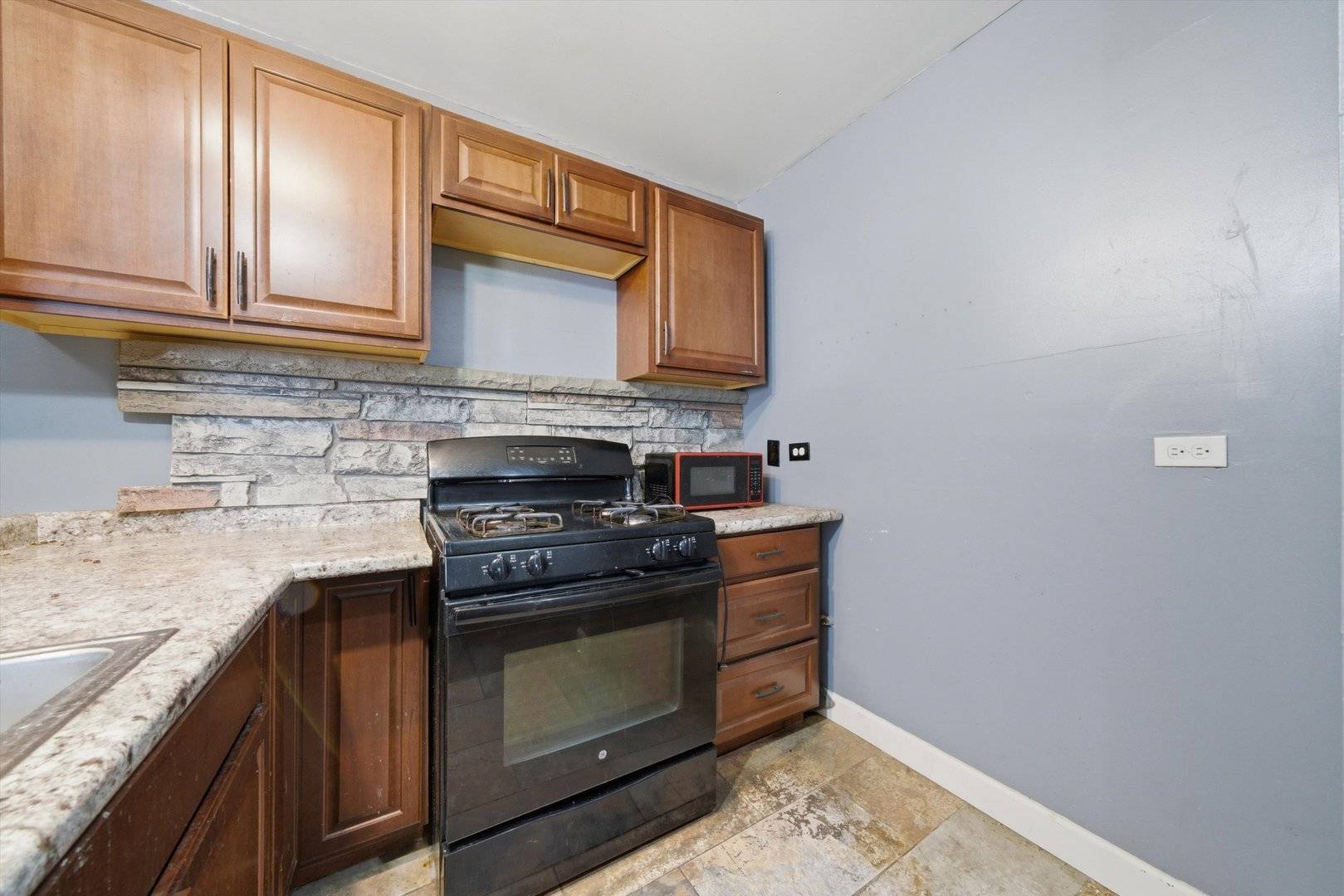 7854 S South Shore DR #306, Chicago, IL 60649