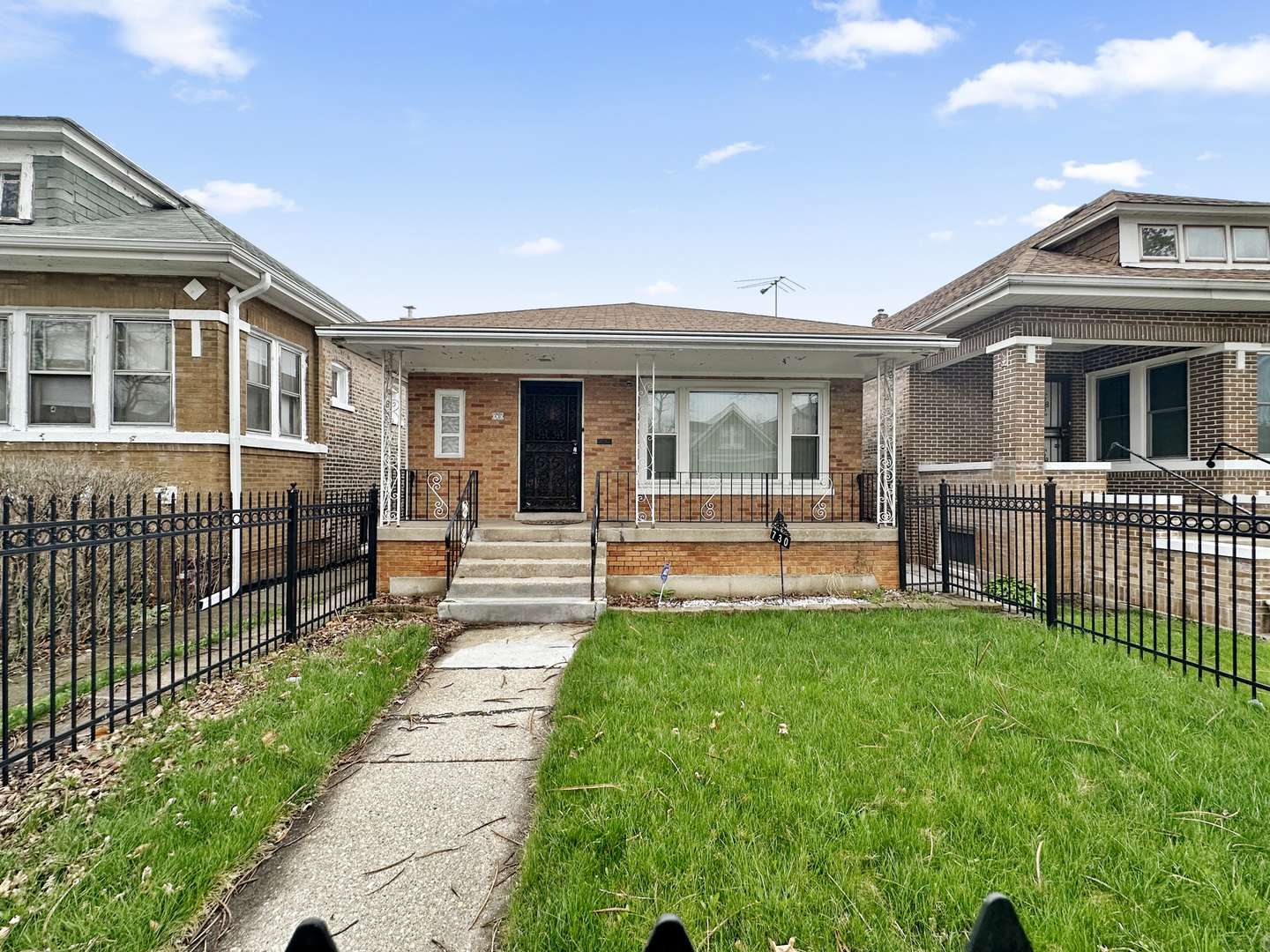 730 E 91st PL, Chicago, IL 60619