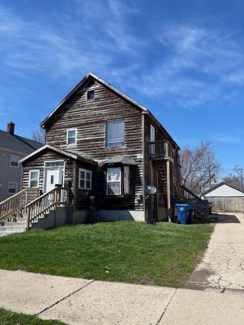 714 Cummings AVE, Waukegan, IL 60085