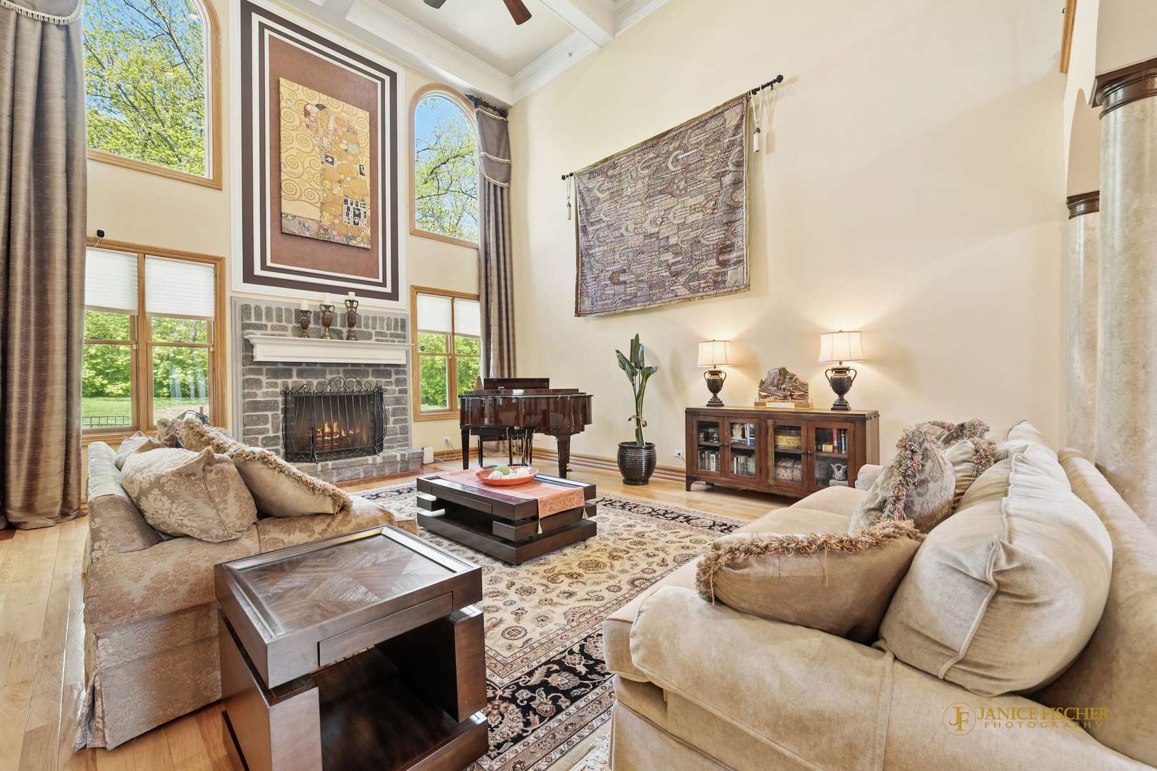 4806 Preserve Pkwy, Long Grove, IL 60047