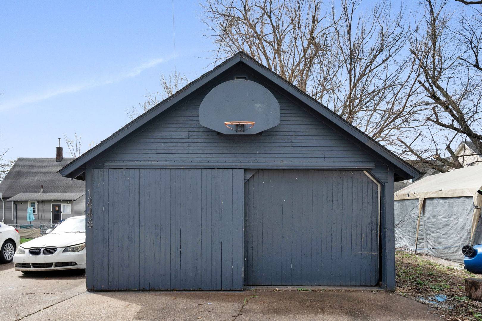 1446 W High ST, Davenport, IA 52804