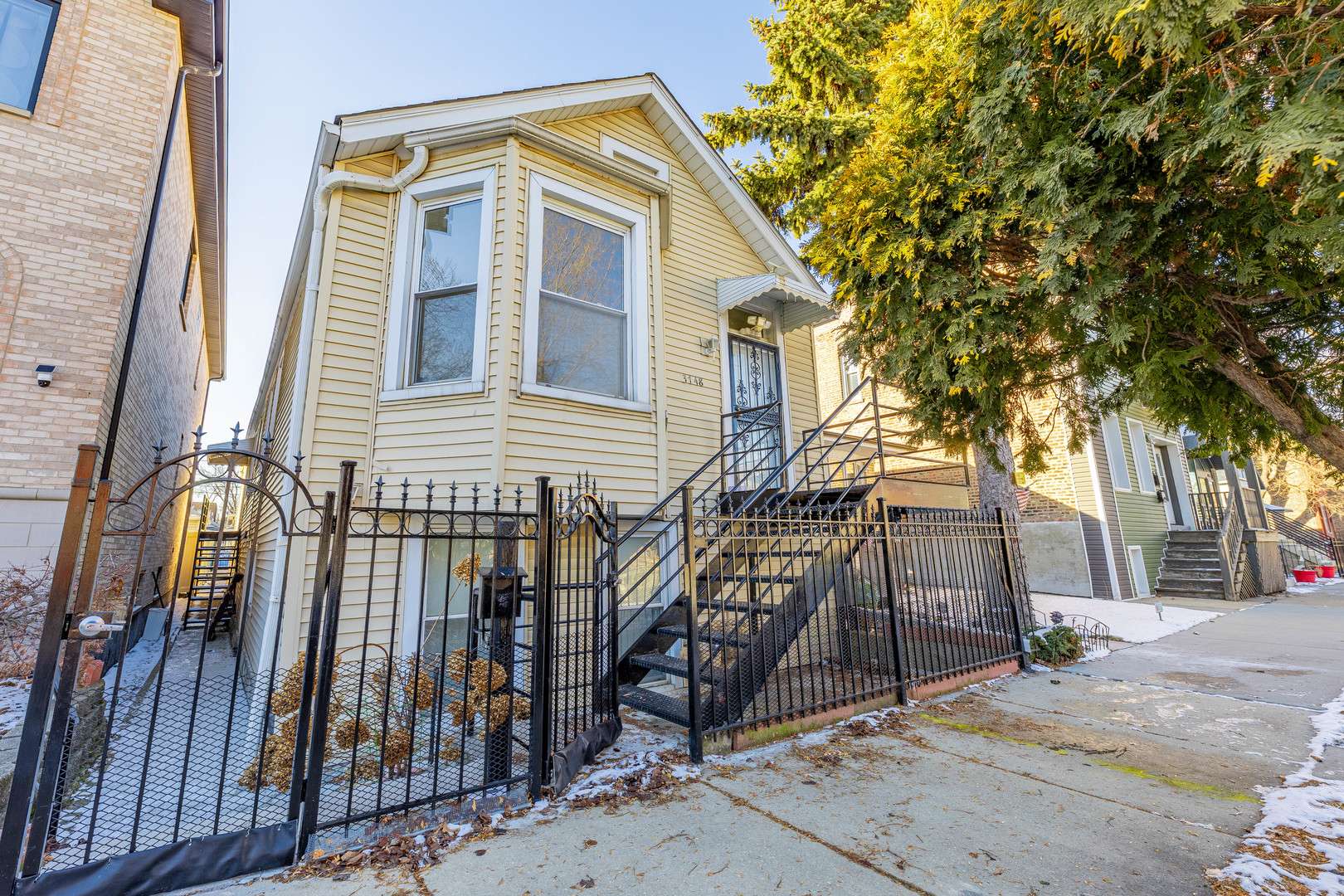 3748 S Parnell AVE, Chicago, IL 60609