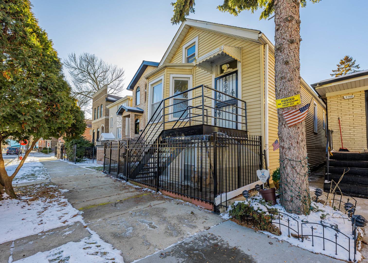 3748 S Parnell AVE, Chicago, IL 60609