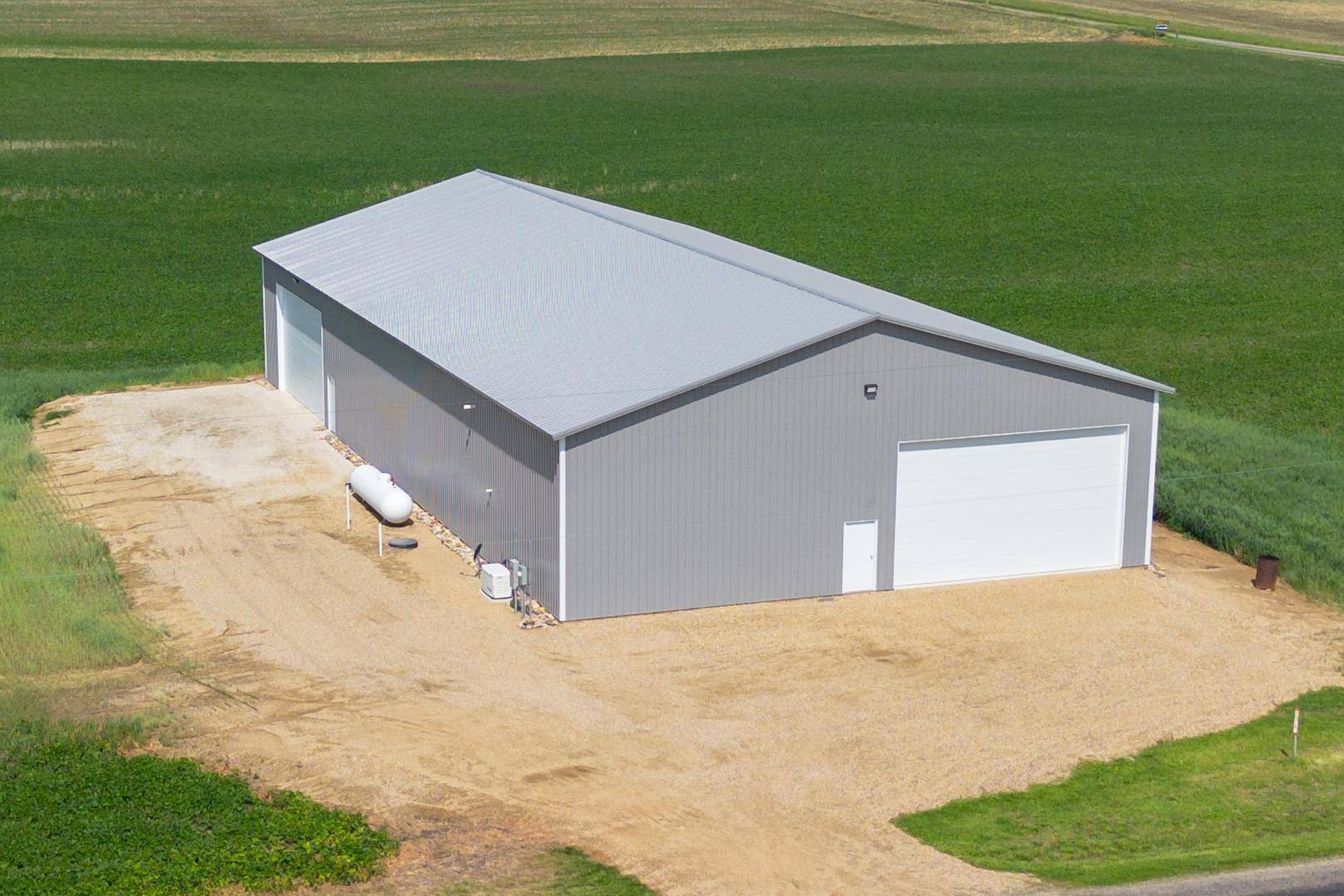 957 County Road 2000 E, Varna, IL 61375