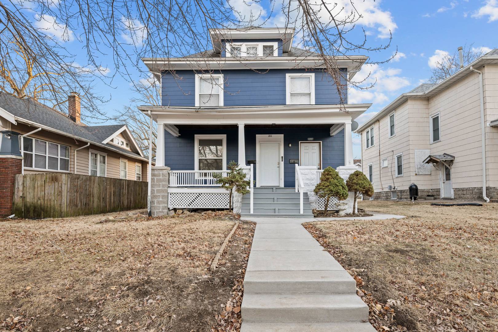211 E Dover CT, Davenport, IA 52803