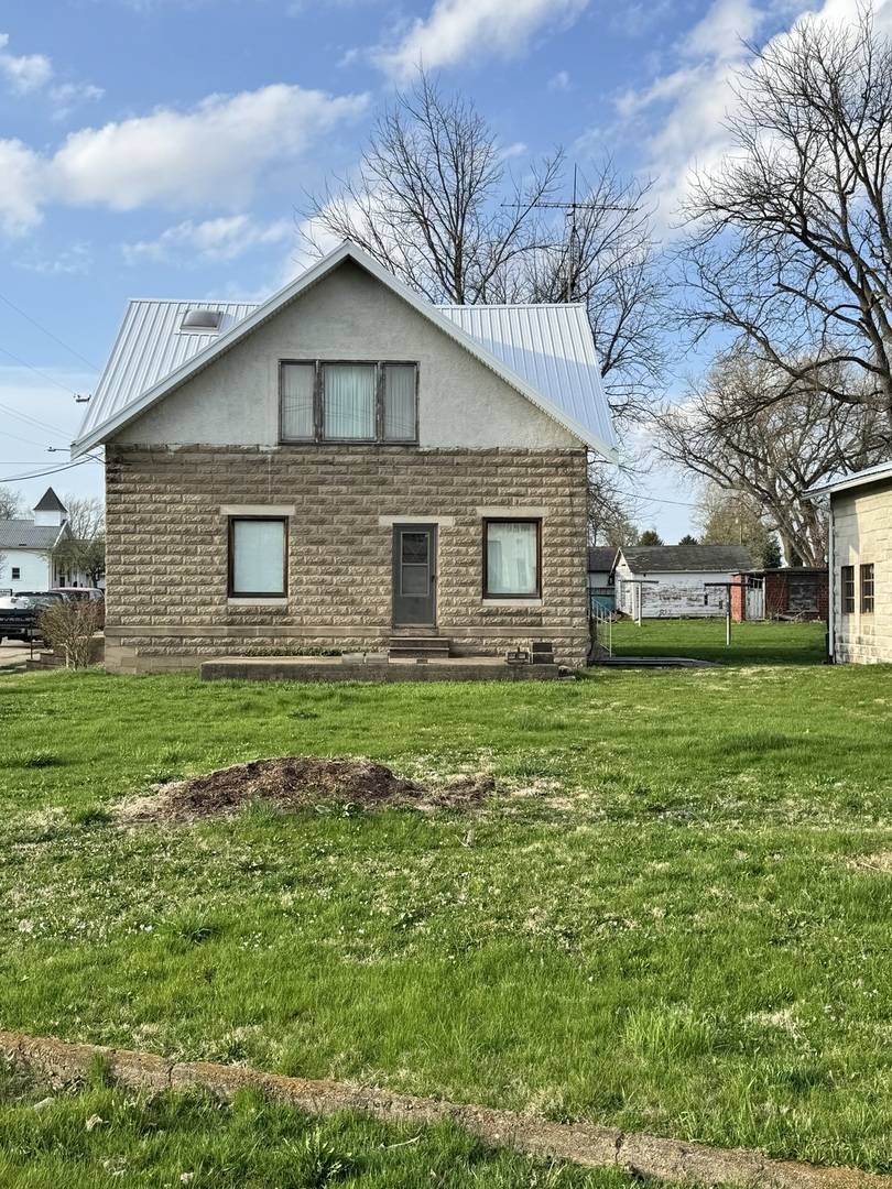 27842 2600 E ST, Van Orin, IL 61374