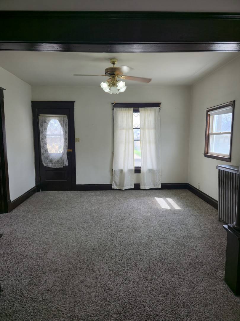 121 Davis AVE #1, Rockdale, IL 60436