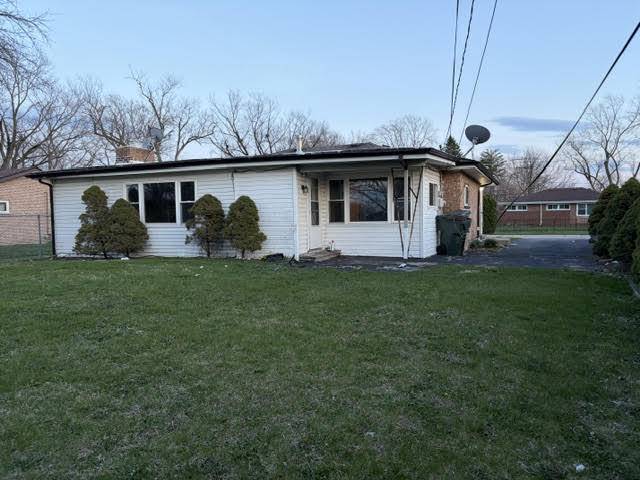 3036 Sussex AVE, Markham, IL 60428