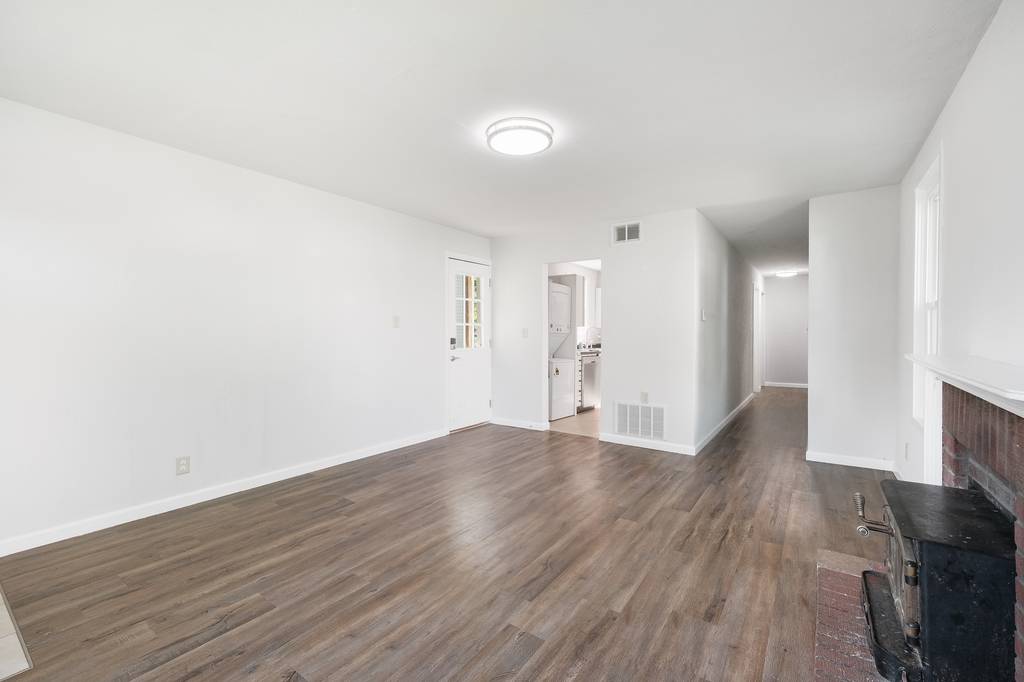 313 E Pembroke ST, Tuscola, IL 61953