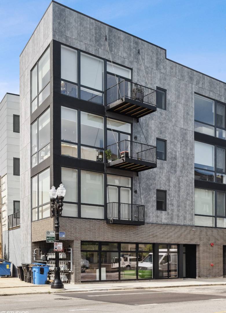 4410 N Clark ST, Chicago, IL 60640