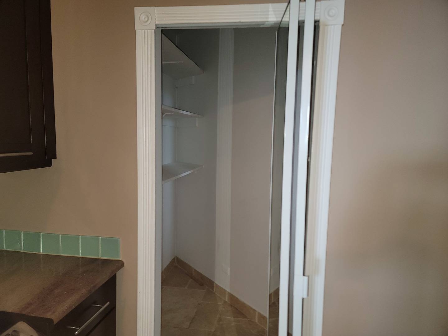 3660 N Lake Shore DR #4713, Chicago, IL 60613