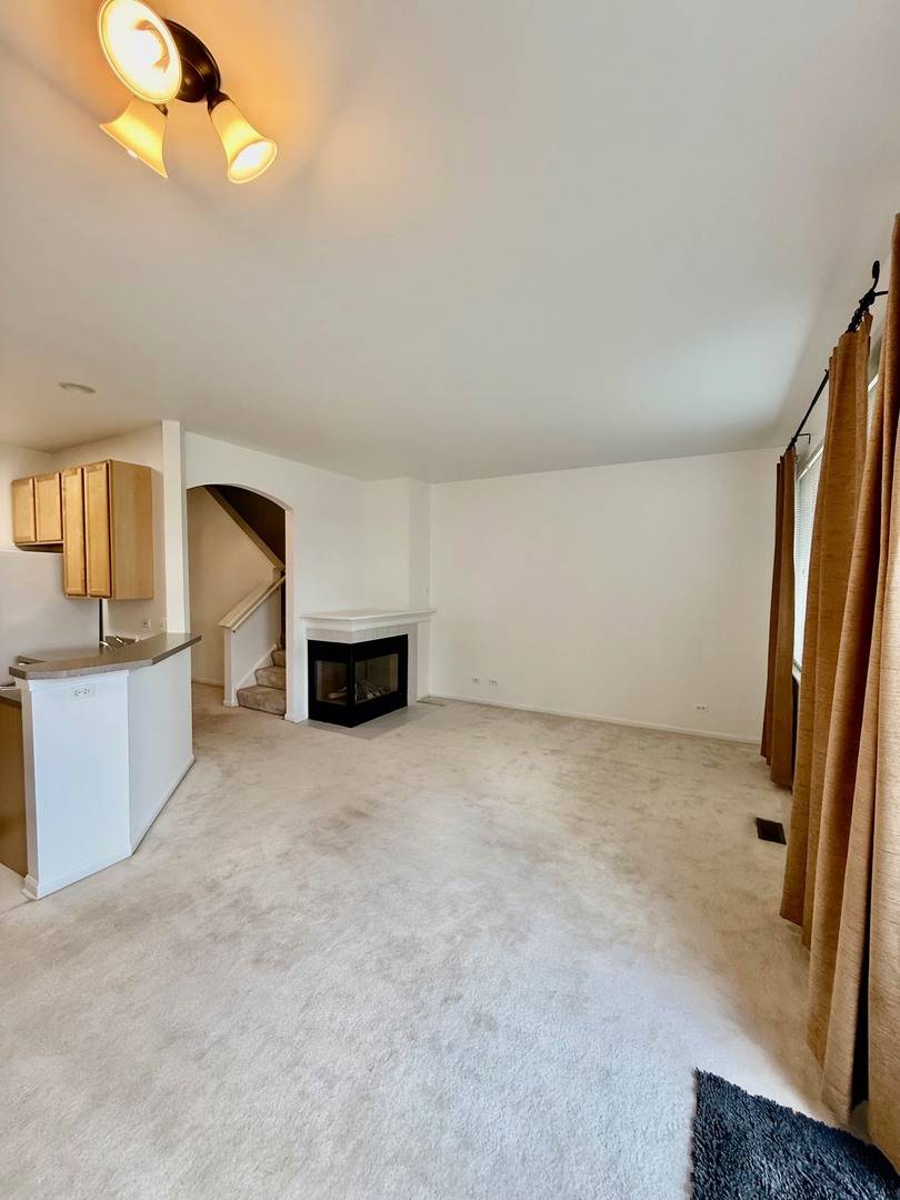 4354 Shooting Star DR, Island Lake, IL 60042