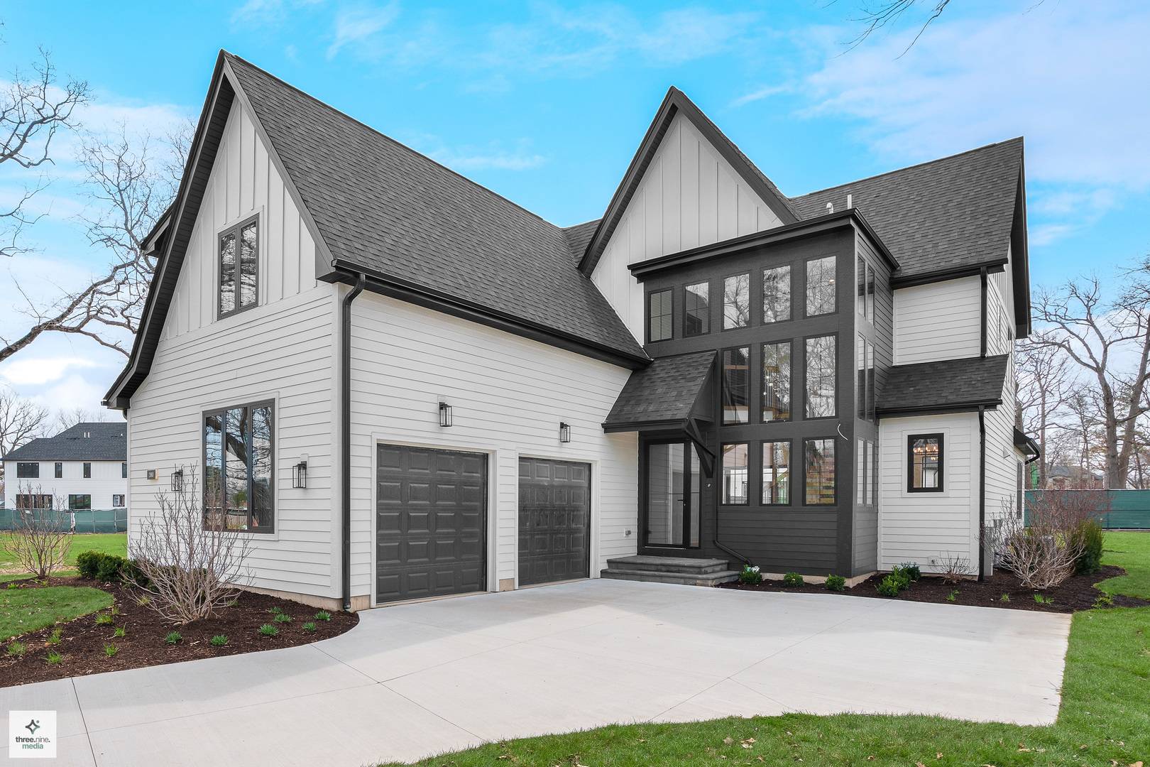 390 Forest Edge DR, Glencoe, IL 60022