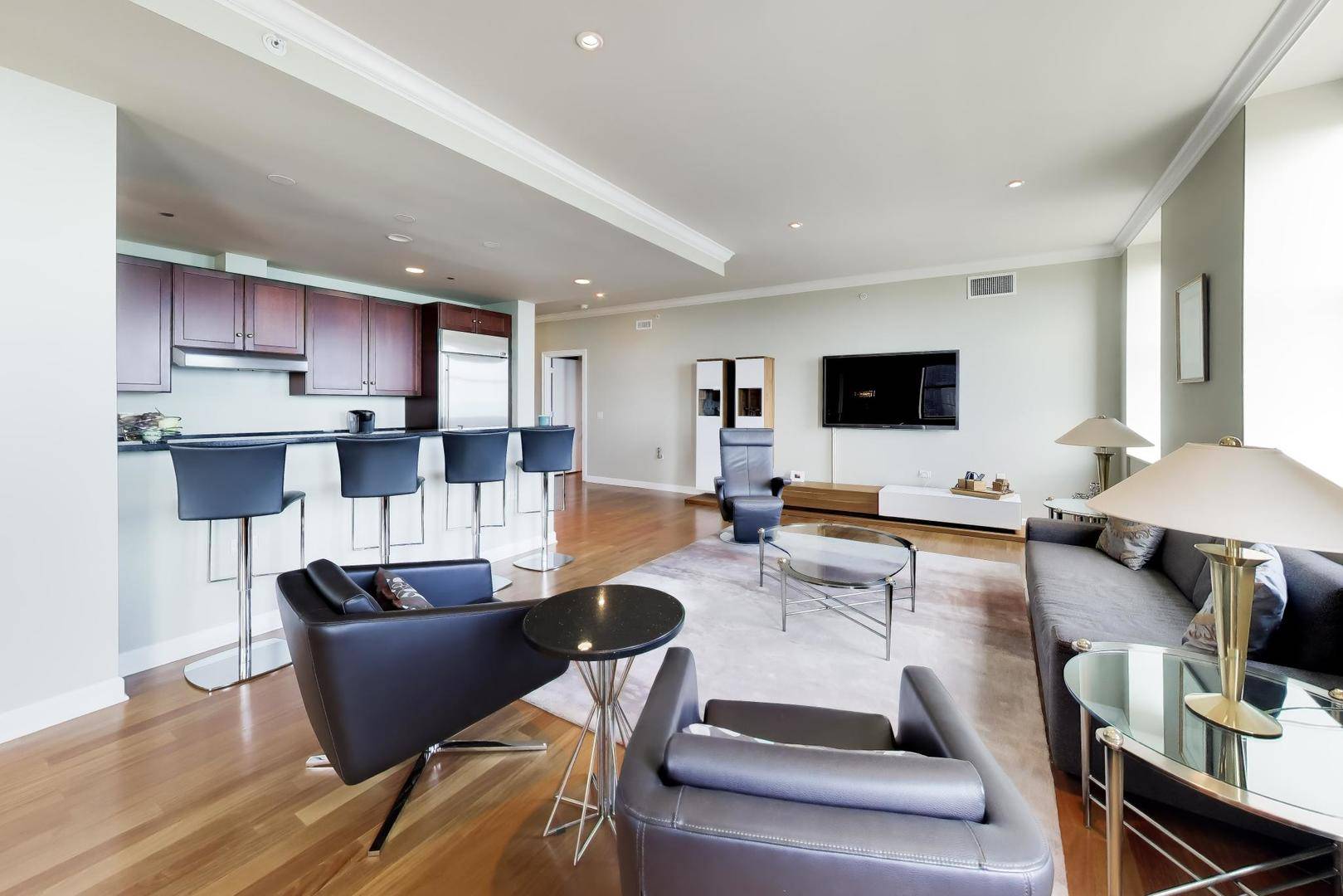 310 S MICHIGAN AVE #1705, Chicago, IL 60604