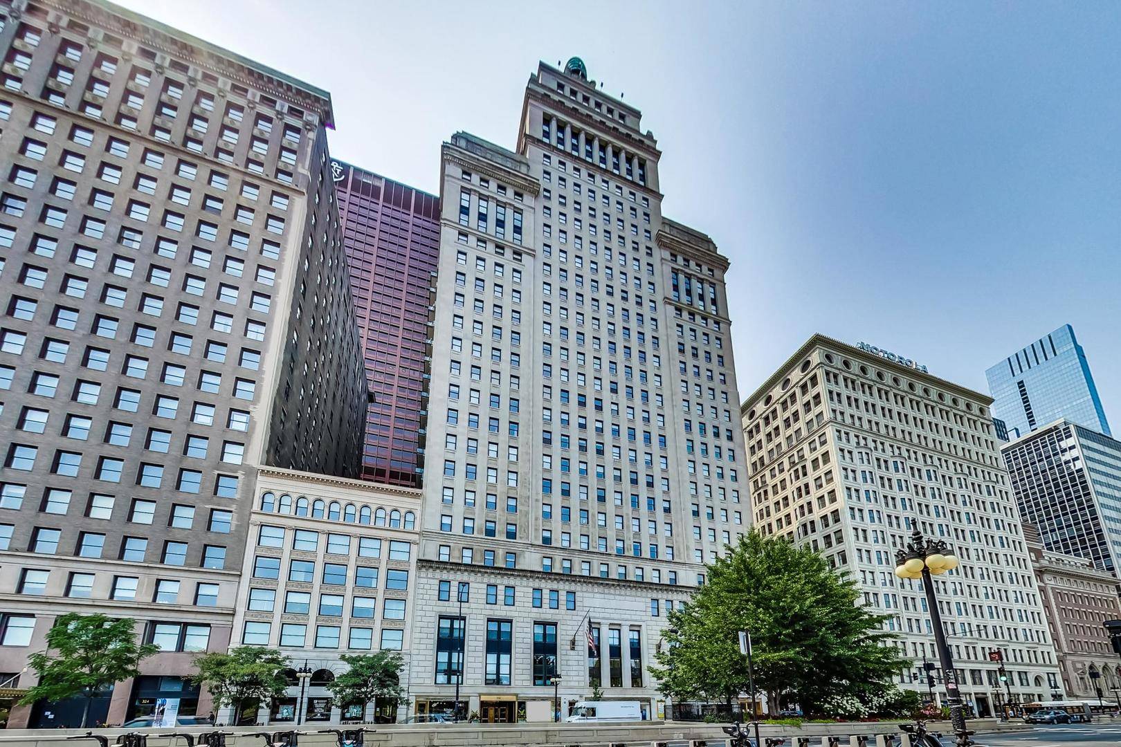 310 S MICHIGAN AVE #1705, Chicago, IL 60604