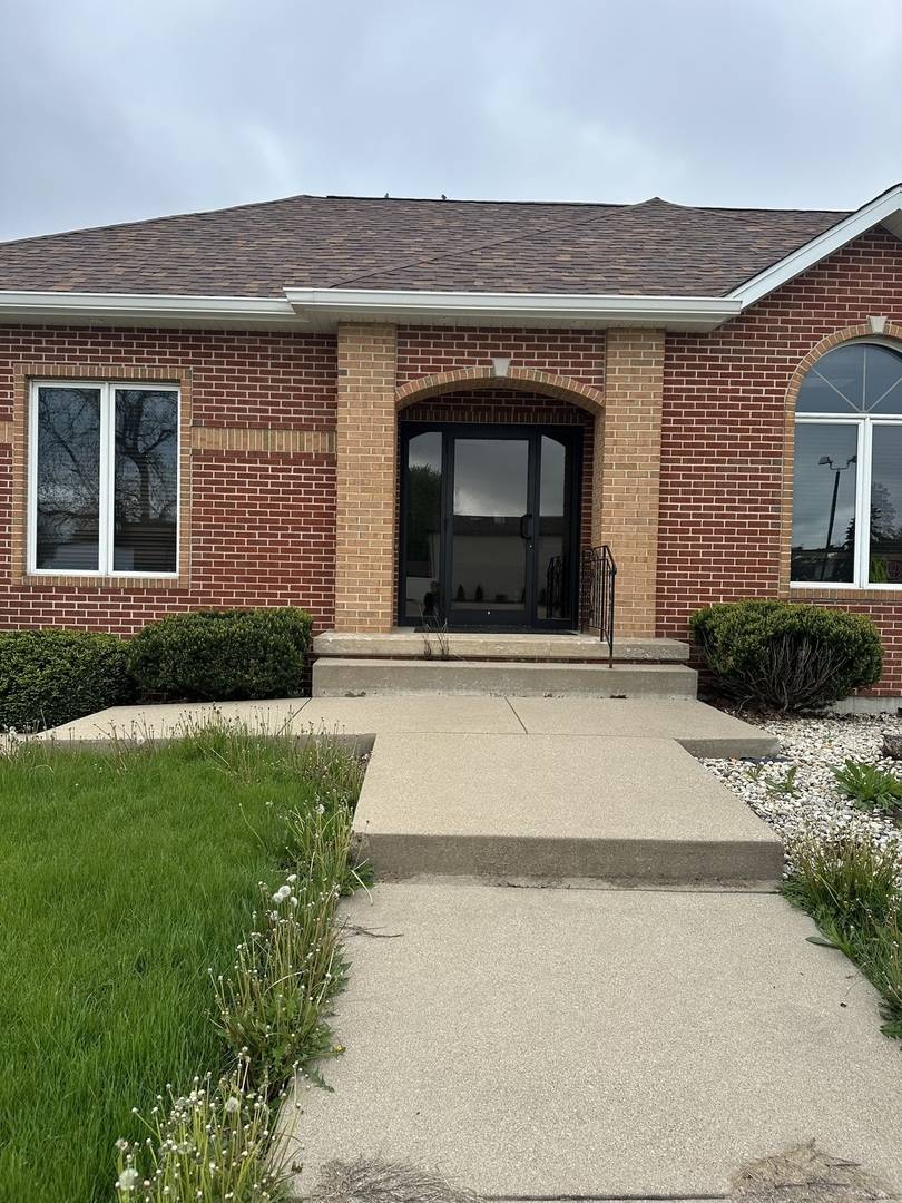 2504 4th ST, Peru, IL 61354