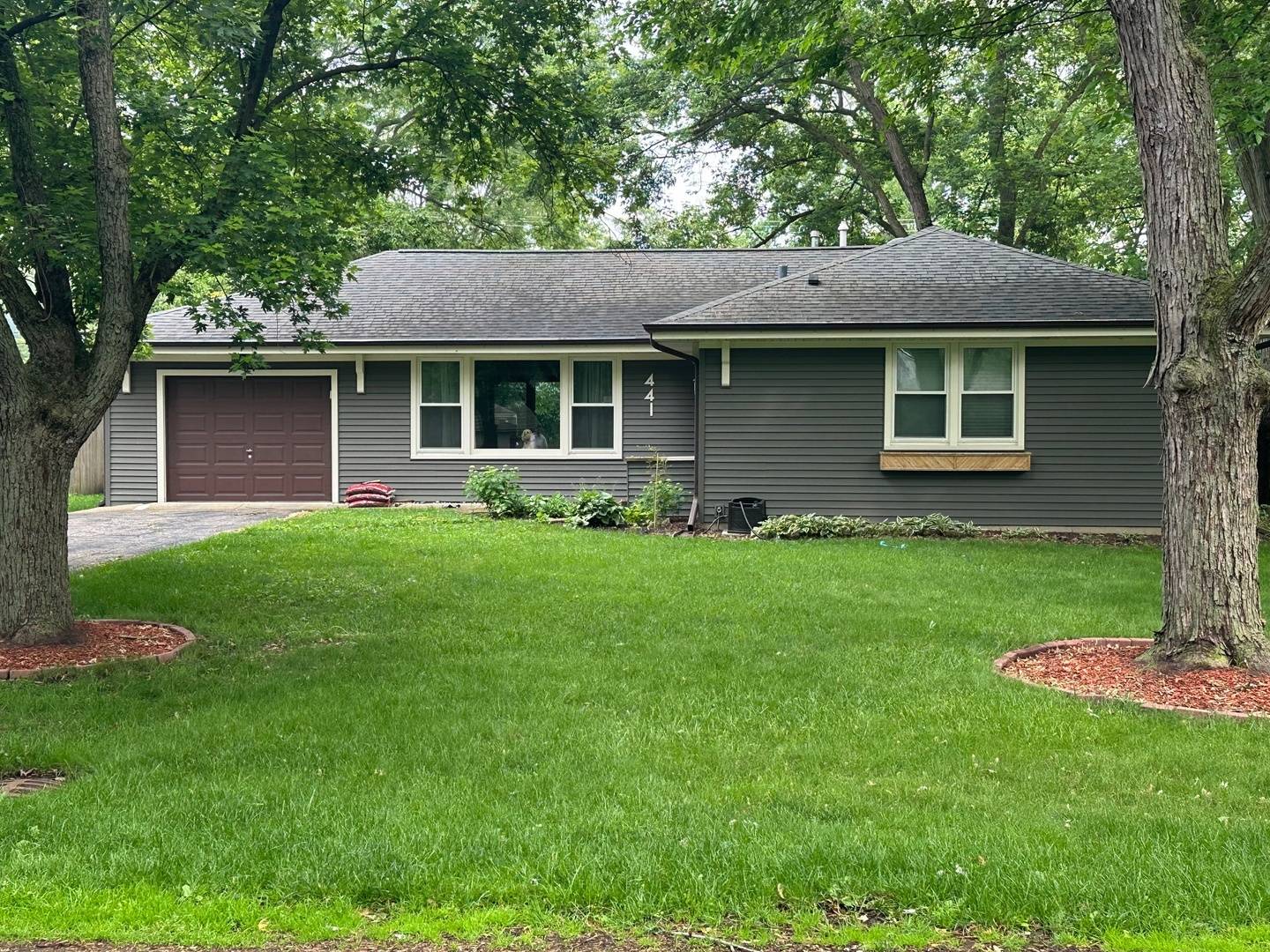 Address not disclosed, Glen Ellyn, IL 60137