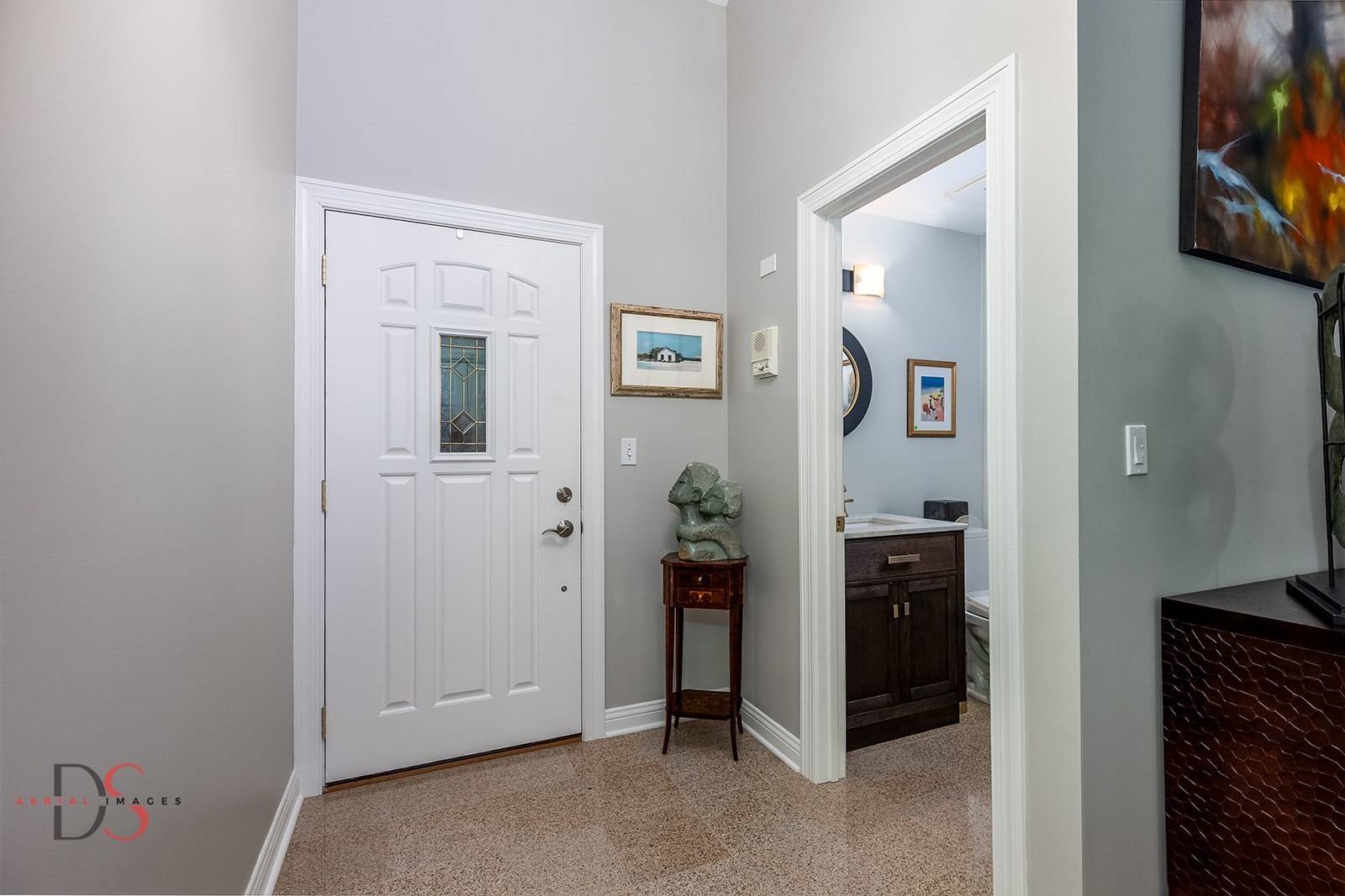 2511 Reynolds Manor DR #2511, Ottawa, IL 61350