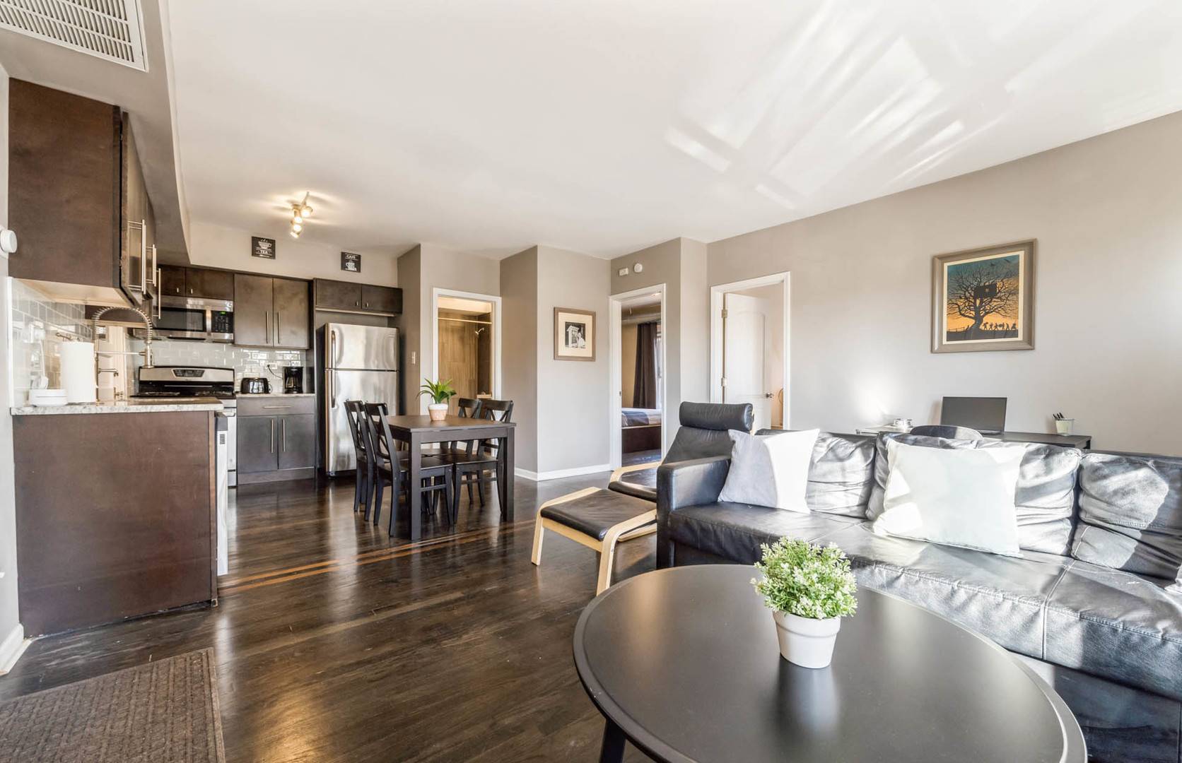 4136 W Palmer ST, Chicago, IL 60639