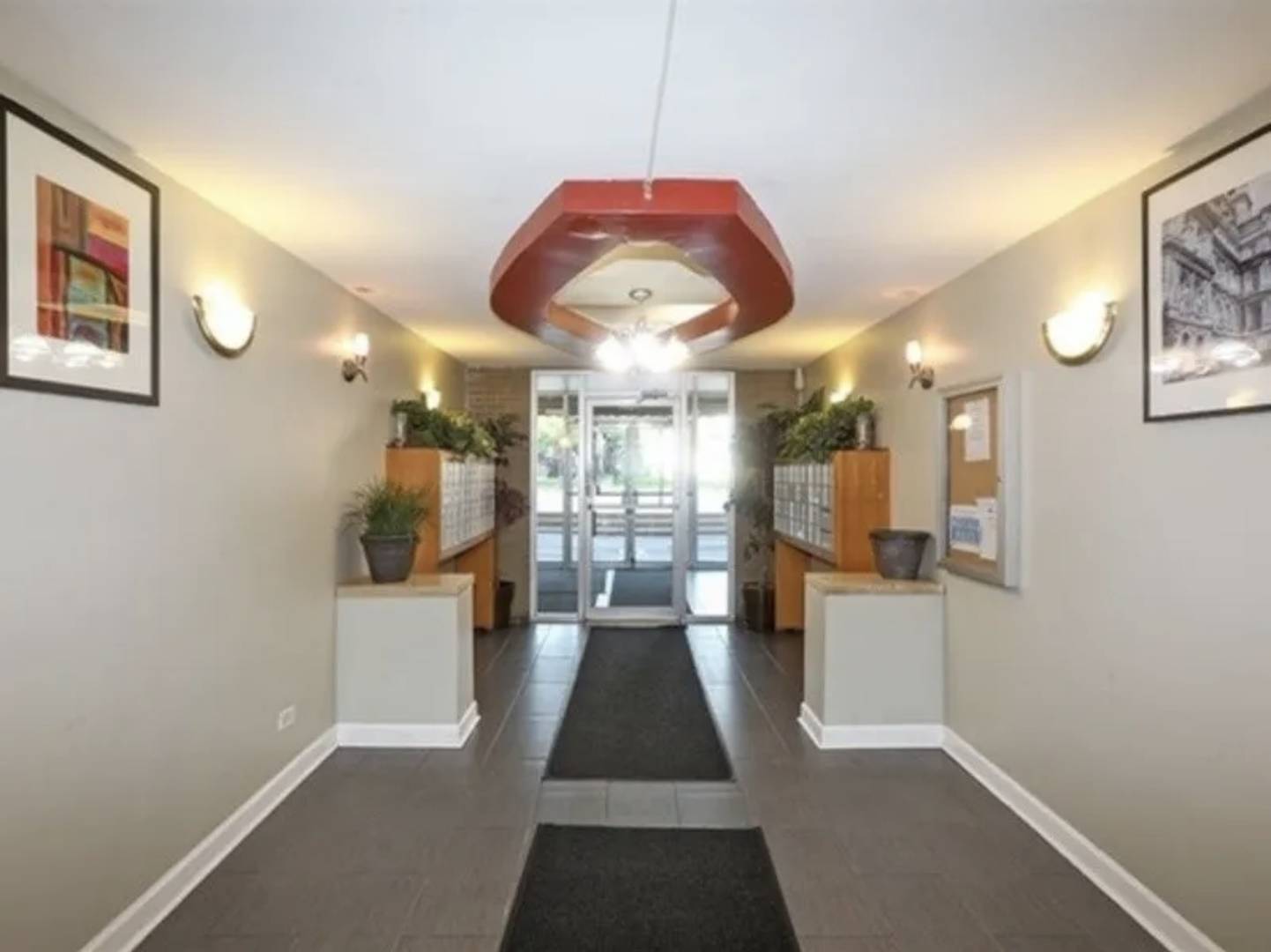 7854 S South Shore DR #405, Chicago, IL 60649