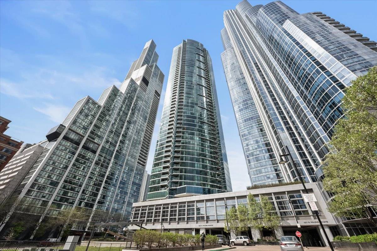 1201 S Prairie AVE #1703, Chicago, IL 60605