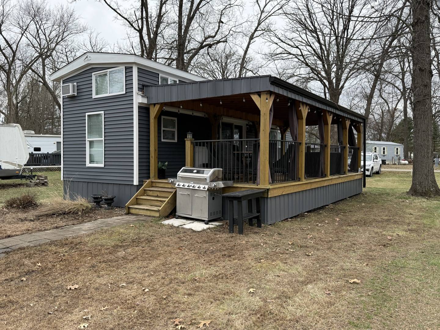 5-81 Woodhaven Lakes, Sublette, IL 61367